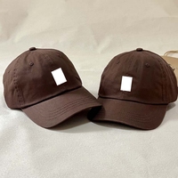 Gorra de béisbol con logo de caballo pequeño de Yancai Clothing para hombre y mujer, gorra deportiva tipo polo con bordado informal, característica de tela común