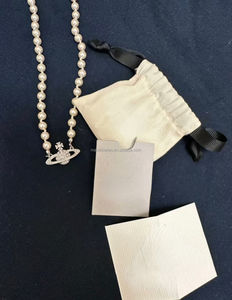 Collar de Perlas de Grado AAAA Extra Grandes Vvivi Enne Wests Woods con Colgante de Saturno, Estilo Romántico de Lujo Discreto y Alta Calidad, Unisex - Product Image 4