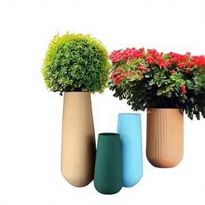 Pot de fleurs décoratif classique en fibre de verre pour jardin, intérieur et extérieur, durable, pour pépinière et maison, vente en gros - Product Image 1