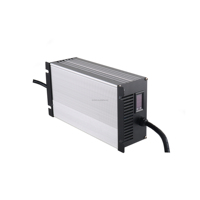Chargeur de batterie lithium-ion 67,2 V 71,4 V 20 A pour scooter Citycoco