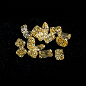 Vente en gros de pierres fantaisie jaunes cultivées en laboratoire CVD HPHT, coupes variées, formes assorties, IGYRAA JEWELS, certifiées IGI pour la joaillerie sur mesure - Product Image 3