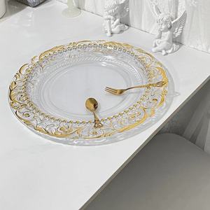 Assiettes de présentation en plastique transparent de haute qualité avec bordure en relief de style florentin doré 13 "plateaux de service décoratifs ronds - Product Image 1