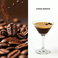 Bougie parfumée en forme de verre à cocktail haut simulé avec dessus décoratif en forme de dessert aux fruits, cire parfumée