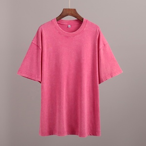 T-shirt d'été à manches courtes, style européen décontracté, col rond, effet délavé et sablé - Product Image 2