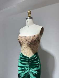 Plus de commentaires Ember & Sapphire Robe de soirée sensuelle à broderie artisanale lourde Robe perlée rouge ambre avec bretelles entrelacées - Product Image 5