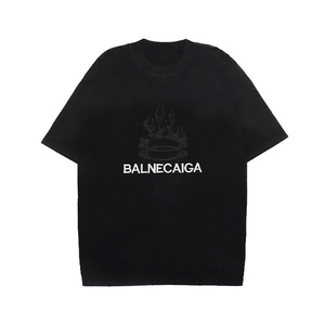 <span class=keywords><strong>T</strong></span>-<span class=keywords><strong>shirt</strong></span> ricamata in <span class=keywords><strong>cotone</strong></span> da uomo a manica corta nera con anello di fiamma e testo stile Casual Top <span class=keywords><strong>t</strong></span>-<span class=keywords><strong>shirt</strong></span> alla moda Y2K - Product Image 1