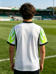 2026 Nieuwe Aanwinst Nigeria Stijl Vlam Voetbalshirt Heren Korte Mouw Ademend Snel Droog Sport Voetbal Trainingshirt - Product Image 4
