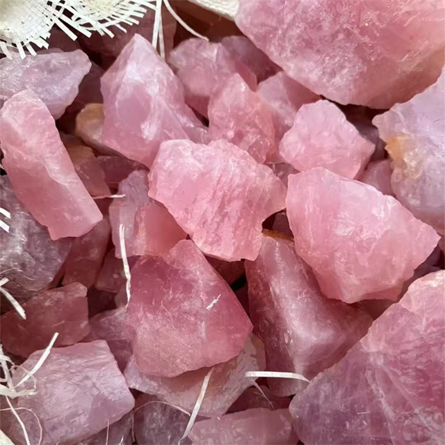 rose quartz  raw stones