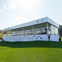 Tente de jeu de golf VIP gonflable isolée thermiquement avec escalier
