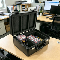 Boîte de rangement pour cartes gradées en alliage d'aluminium robuste, conception multi-fentes, protège-cartes de collection sportifs