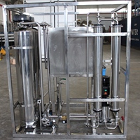Système d'eau RO 500L 1500L Système de filtration d'eau personnalisé Osmose inverse Machine de purification de l'eau potable