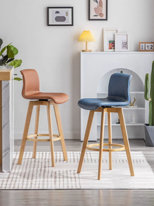 Chaise de bar en bois massif au design moderne, tabouret de bar pour salon de thé, tabouret de bar pour la maison avec dossier créatif, tabouret de bar pivotant pour comptoir, chaise haute pour le lait - Product Image 1