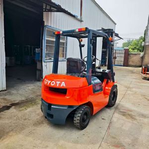 Chariot élévateur diesel d'occasion 100 % prêt à l'emploi en excellent état, capacité 2,5 tonnes, avec déplaceur latéral hydraulique – Grande promotion garantie, offre spéciale - Product Image 6
