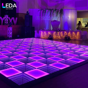 Pista de Baile LEDA Magnética Inalámbrica Portátil, Escenario Infinito 3D para Fiestas, Pista de Baile Iluminada con LED para Decoración - Product Image 1
