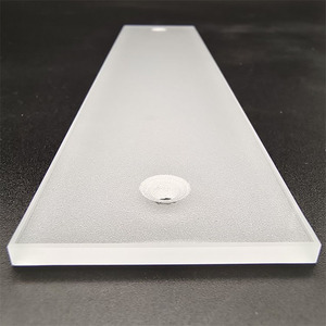 <span class=keywords><strong>Verre</strong></span> trempé clair ou dépoli <span class=keywords><strong>de</strong></span> 4 mm, 5 mm, 6 mm, fabriqué en Chine, avec formes et trous personnalisés, revêtement AR, <span class=keywords><strong>verre</strong></span> <span class=keywords><strong>de</strong></span> protection optique trempé - Product Image 1