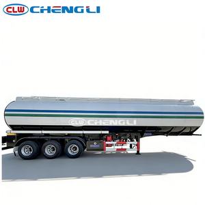 Semirremolque de Combustible de Aluminio de 3 Ejes, Ligero y de Alta Capacidad, con Cuerpo de Tanque Sellado Anticorrosión - Product Image 1