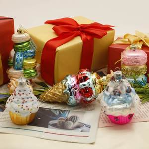 The Newly Designed Christmas 8.10.12cm 3D <b>Cake</b> Dessert Model Can Be <b>Decorated</b> with Christmas Glass Ornaments - Product Image 1