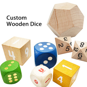 Dados poliédricos de madera de colores personalizados, cuadrados de 6 lados para entretenimiento para fiestas, familias, componentes de juego de tablero de <span class=keywords><strong>ajedrez</strong></span> Natural - Product Image 2