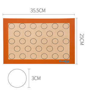 <span class=keywords><strong>Tapis</strong></span> <span class=keywords><strong>de</strong></span> <span class=keywords><strong>cuisson</strong></span> en silicone pour la <span class=keywords><strong>cuisson</strong></span> <span class=keywords><strong>de</strong></span> gros macarons - Product Image 3
