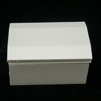 Tuyau carré en plastique de câble de goulotte de PVC 25X25mm 50X50mm 40X40mm
