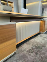 Bureau de direction de luxe de haute qualité en forme de L, bureaux modernes pour PDG, directeurs, managers, design en panneaux de bois