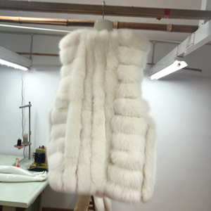 Veste en fourrure de renard véritable longue et chaude pour femmes, nouvelle mode d'hiver en gros - Product Image 4