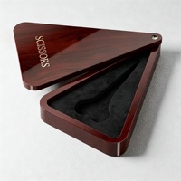 Boîte à ciseaux triangulaire en bois brillant avec insert en mousse découpée personnalisé pour ciseaux de coiffeur, barbier, salon, commémoratif, de luxe