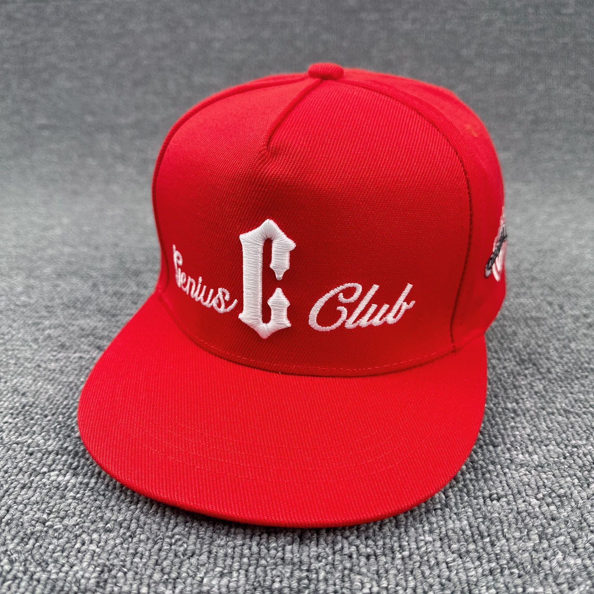 Rouge [dessus plat en forme de C]