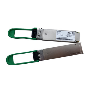 Módulo Óptico Brocade QSFP28 128G con Interfaz LC 4x32G para Transmisión de Datos de Alta Velocidad - Product Image 1
