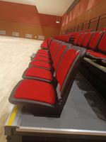 Gradins télescopiques rétractables pour stades, coussin ignifuge, sièges sportifs personnalisés pour le football
