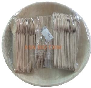 Vajilla desechable de hoja de palma Areca Biodegradable Natural 100%, Platos y platos grabados con patrón de planta ecológico - Product Image 1