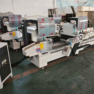 Scie à découper les fenêtres à cadre en aluminium CNC automatique à commande numérique, moteur 3KW, compatible UPVC/PVC, <span class=keywords><strong>coupe</strong></span> à 45 degrés - Product Image 6