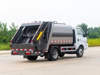 Nouveau mini camions de transfert d'ordures à carburant diesel de 5 mètres cubes compacteur 4x2 boîte de vitesses manuelle