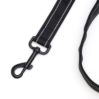 Laisse en nylon robuste et durable de 6 pieds avec poignées doubles rembourrées, lacets réfléchissants et acier inoxydable, écologique, vente en gros d'usine