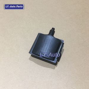Pour <span class=keywords><strong>Mercedes</strong></span>-Benz CLA C118 Contrôle du bouchon de réservoir de carburant à verrouillage centralisé A0008206012 0008206012 A0008205003 0008205003 - Product Image 1