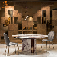 Table à manger de luxe haut de gamme en bois massif avec incrustation de marbre, mobilier de salle à manger de haute qualité pour villa et hôtel