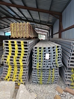 Profilés en acier en U et en C Q235 pour la construction de bâtiments, les structures en acier de ponts et la fabrication de cadres de machines