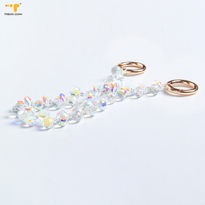 Chaîne <span class=keywords><strong>de</strong></span> téléphone à porter au poignet en Lucite, antivol, personnalisable, avec perles et cristaux, design Bling Pride, avec <span class=keywords><strong>cordon</strong></span> <span class=keywords><strong>de</strong></span> suspension - Product Image 4
