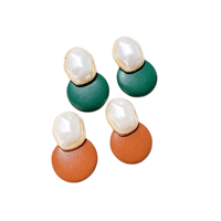 Boucles d'oreilles clous en similicuir vert vintage pour femmes, imitation perle, style coréen, bijoux fantaisie en alliage de zinc électroplaqué