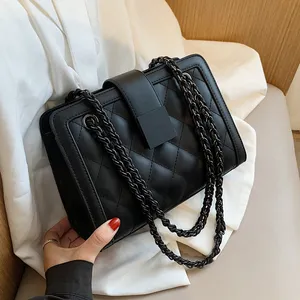 Small Black PU Leather Ins Purse Chain Designer Buckle Crossbody Bag All-match Handbag Female Fashion Bag Women Polyester Single