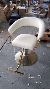 Precio de fábrica al por mayor Muebles de salón Silla de salón con pedal Chasis cuadrado para barbería - Product Image 5