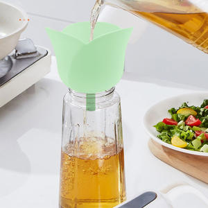 Grande boca larga Silicone funil utensílio de cozinha para transferência de líquido eficiente para garrafas e frascos de filtragem - Product Image 5