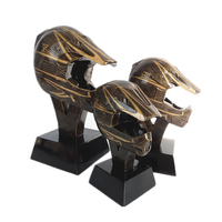 Trophée de karting Weivista en résine argentée antique, plaque nominative personnalisée, forme de casque, récompense de course