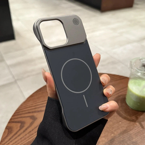 Sans cadre AG Mat Ultra Mince Cas pour <span class=keywords><strong>iPhone</strong></span> 16 15 14 Plus 13 12 <span class=keywords><strong>11</strong></span> <span class=keywords><strong>Pro</strong></span> Max <span class=keywords><strong>Mag</strong></span> Magnétique Aromathérapie Dur <span class=keywords><strong>Safe</strong></span> Shell Couverture - Product Image 1