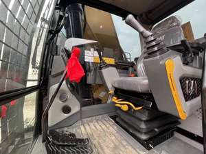 Excavadora sobre orugas Caterpillar 336GC usada, 36 toneladas, modelo 2023, motor Cummins, engranaje de caja de cambios, buen estado, segunda mano - Product Image 6