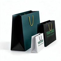 Sac cadeau en papier mat personnalisé avec poignée, impression de votre logo, sac de shopping en papier multicolore pour marchandises de luxe