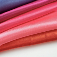 Tissu satiné doux et fluide en polyester pour robes de soirée, lingerie, vêtements de nuit, doublures de vêtements et textiles