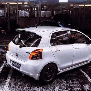 Aileron arrière en fibre de carbone ABS noir brillant pour Toyota Yaris 2008 2009 2010 2011 2012 2013, style automobile - Product Image 4