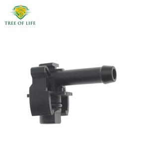 Connecteur de réservoir de liquide de refroidissement Tree Of Life 21750-4EB0A pour Nissan, pièce de rechange pour tuyau auxiliaire de radiateur - Product Image 1
