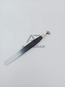 Pinzas para extensión de pestañas AL-FARDAN INSTRUMENTS Russian Volume Boot, con efecto degradado en blanco y negro y agarre de diamante. - Product Image 2